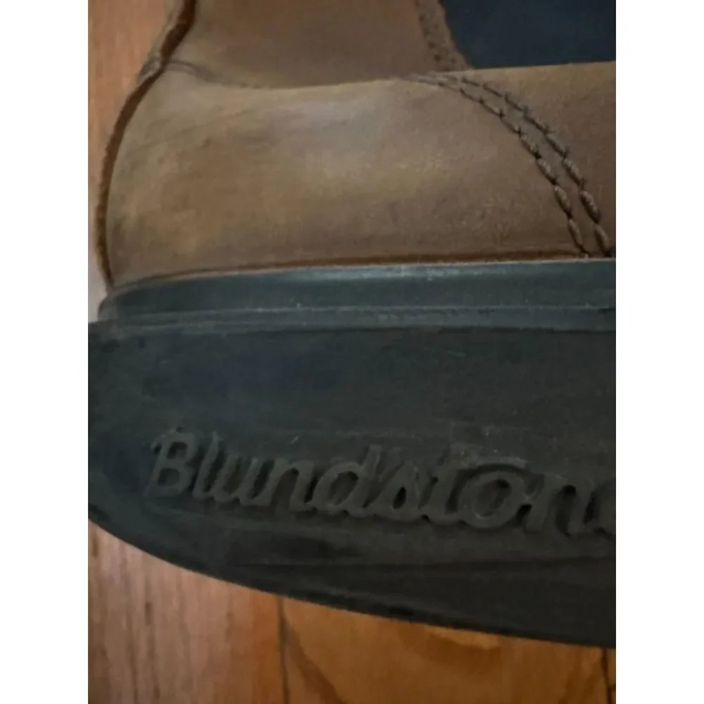 Men's Blundstone Rustic Brown Water-resistant Chelsea Boots, Size 11